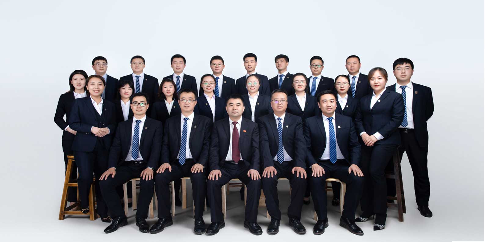 合影.jpg